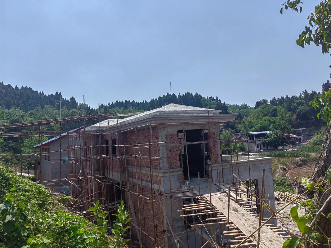 岳池众鑫金属门窗栏杆经营部 匠心打造金属门窗工程，品质铸就美好生活